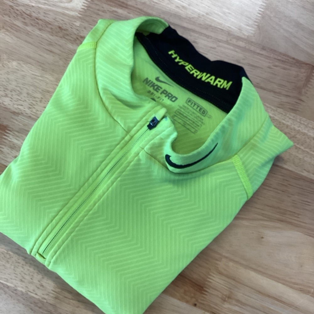 Men's Nike Pro Hyper warm‎ Dri-Fit Fitted 1/4 Zip Pullover Yellow Medium